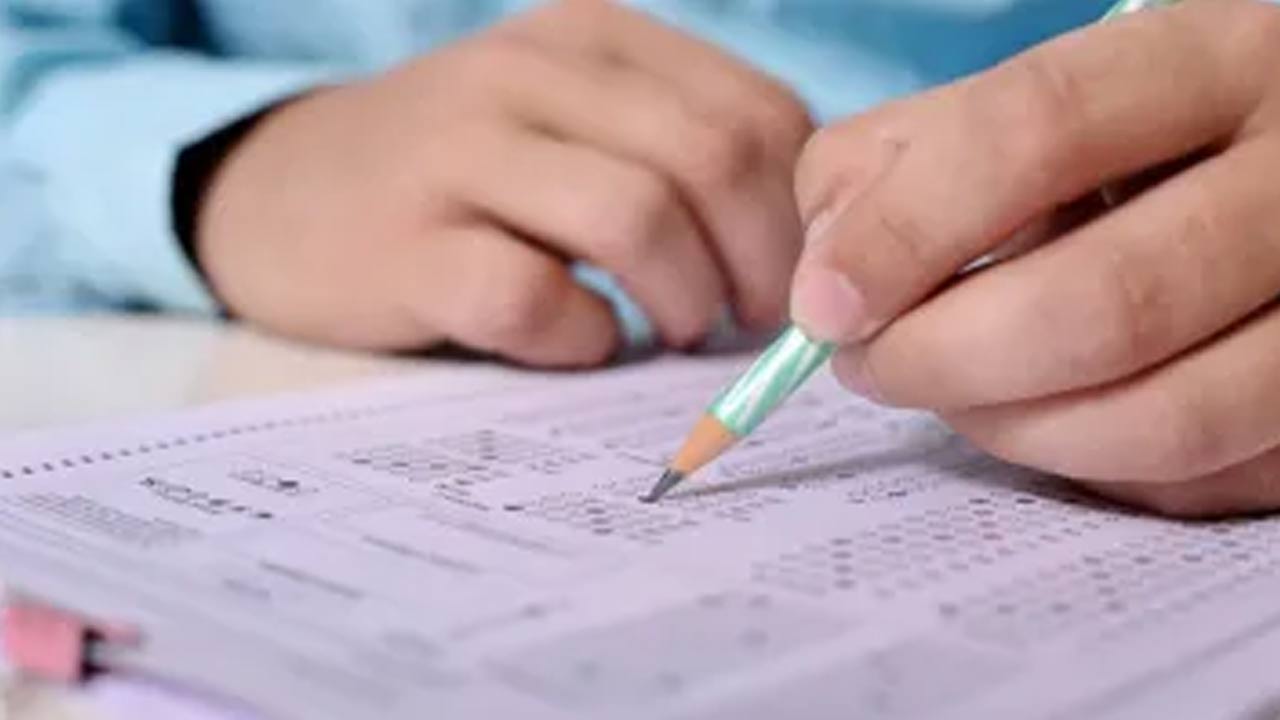 CBSE: CBSE Class 10th, 12th Exam Dates Released.. When?