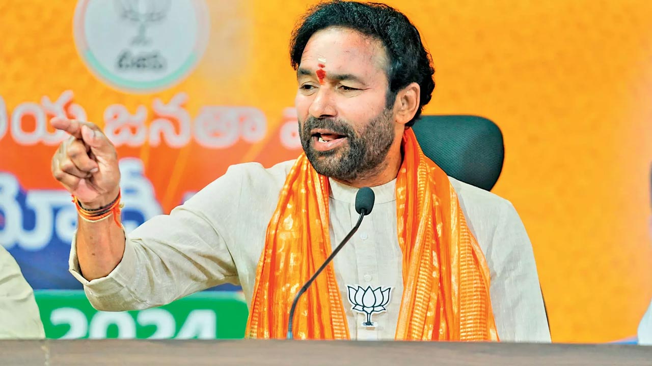 Kishan Reddy: Congress failure in case of BC reservation