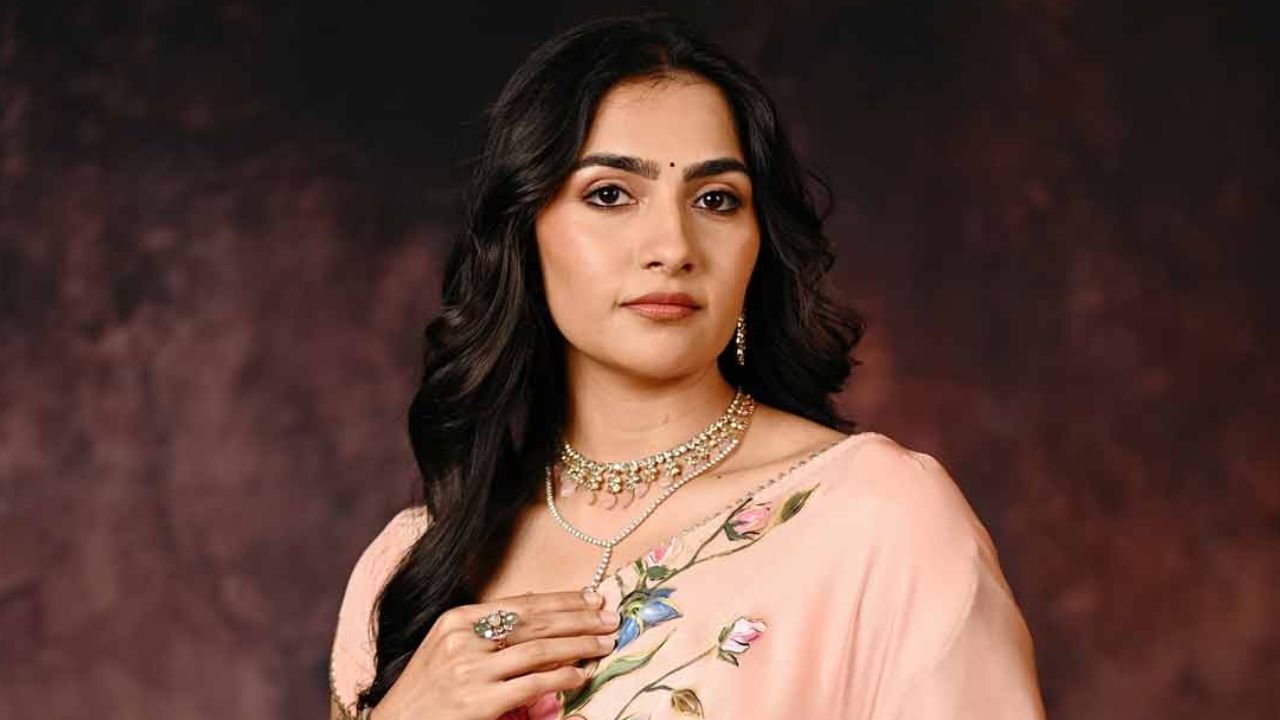 Rukmini Vasant: Kantara, Saptasagarada by Yellow .. Rukmini Vasant's career milestone