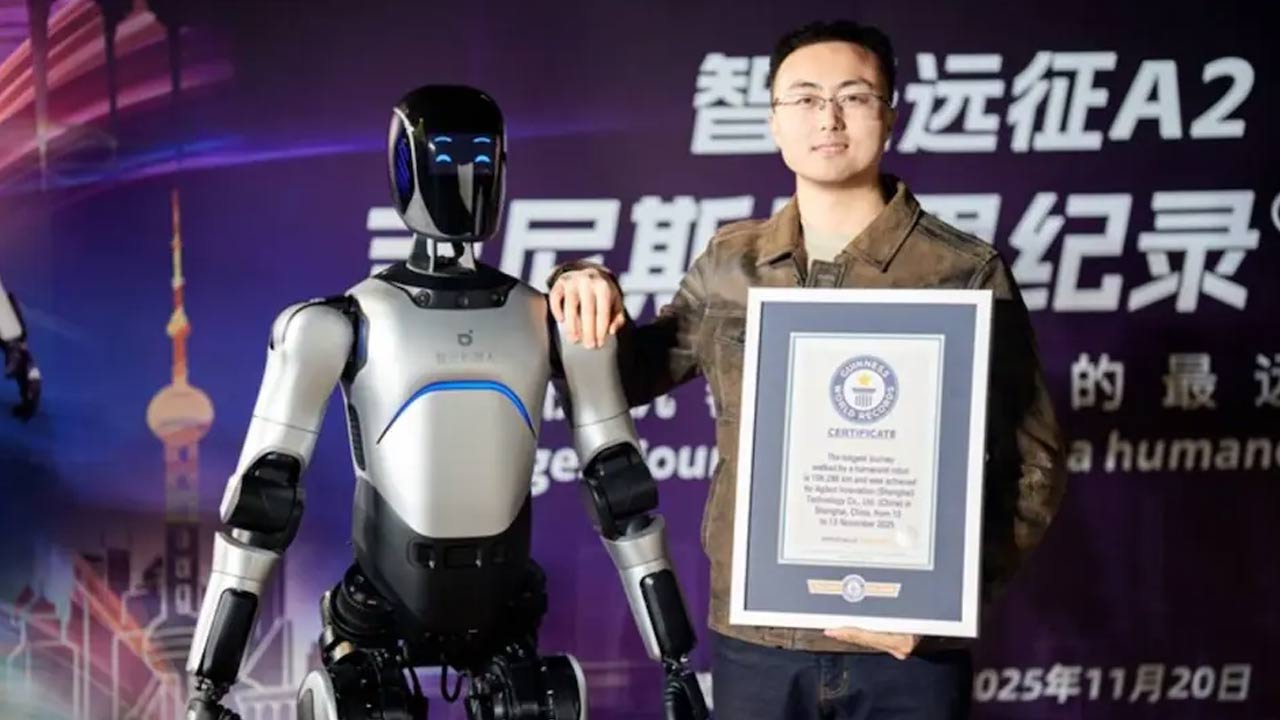 Agibot A2 Robot: Runs 106 km non-stop.. Humanoid Robot New Record